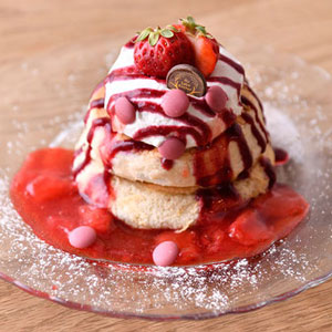 Special Strawberry Pancake